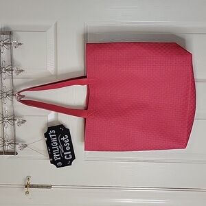 Bath & Body Works New Tote Bag Hot Pink Basketweave Look